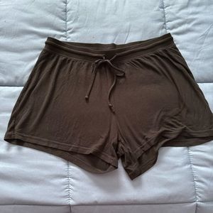 Gilligan & O'Malley Black Pajama Shorts (Medium)